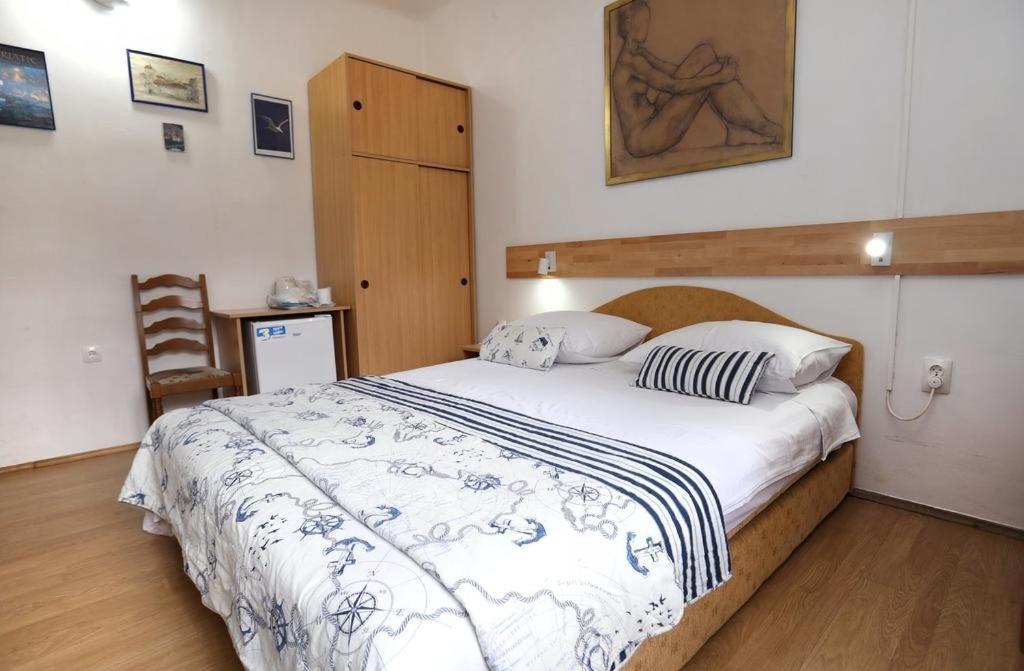 Rooms With A Parking Space Trogir - 17442 Ruang foto